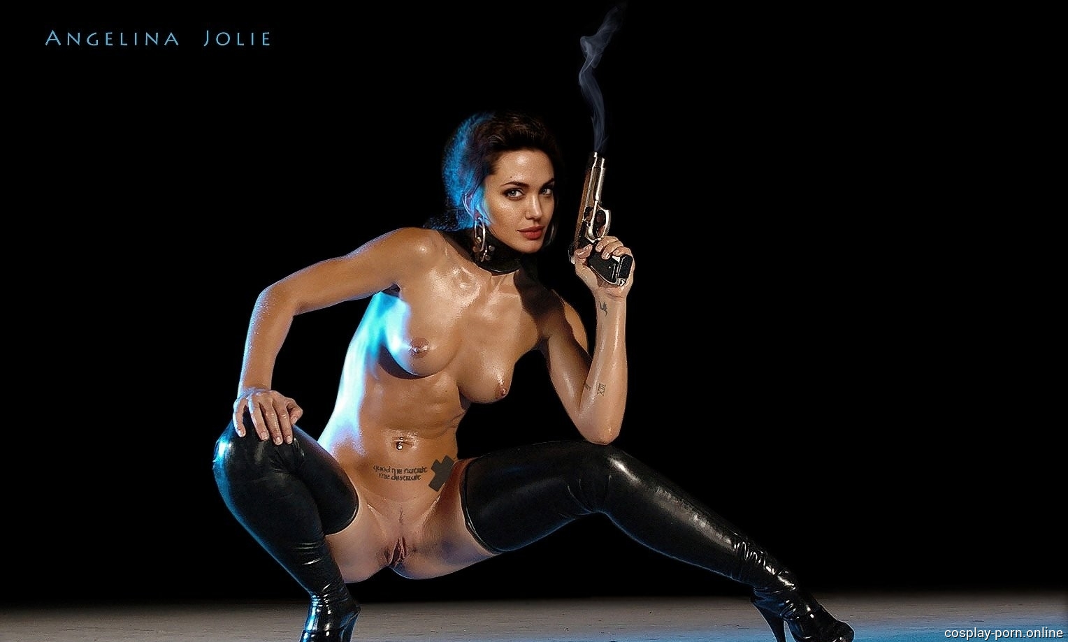 Анджелина Джоли в откровенной лесбийской сцене (+порно фото)